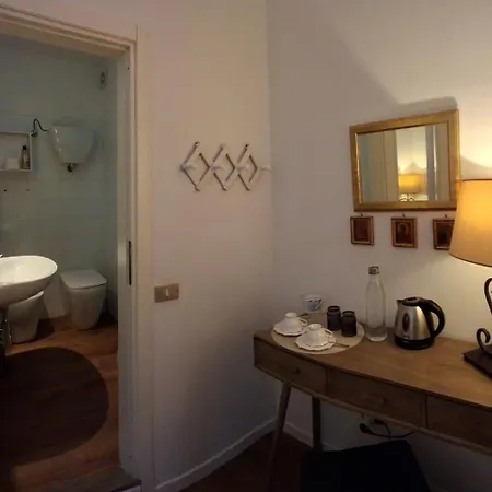 Civico 10 Guest house 3*