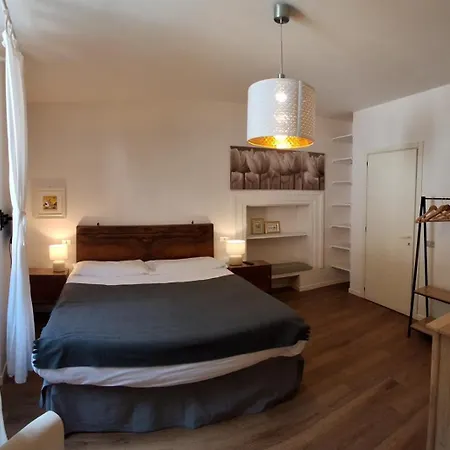 Civico 10 Guest house